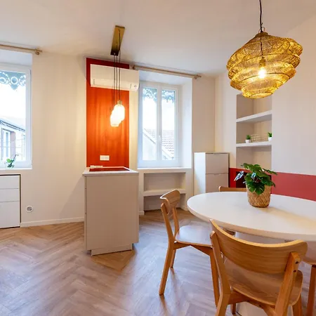 Apartment Le Petit Berriat T2