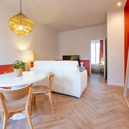 Le Petit Berriat T2 Apartment